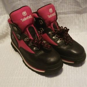 Hot pink navy timberland boots 6M